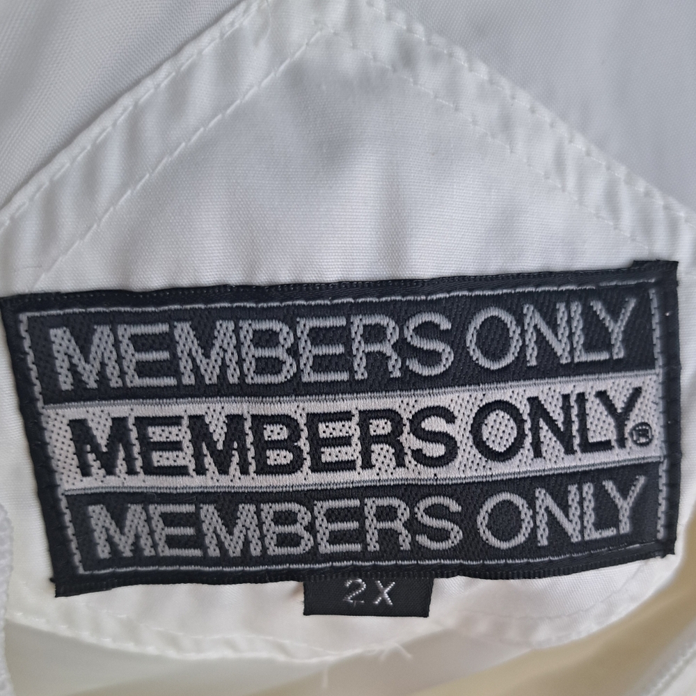 Members Only Men's And Woman's Light Bomber Jacket - Picture 10 of 11